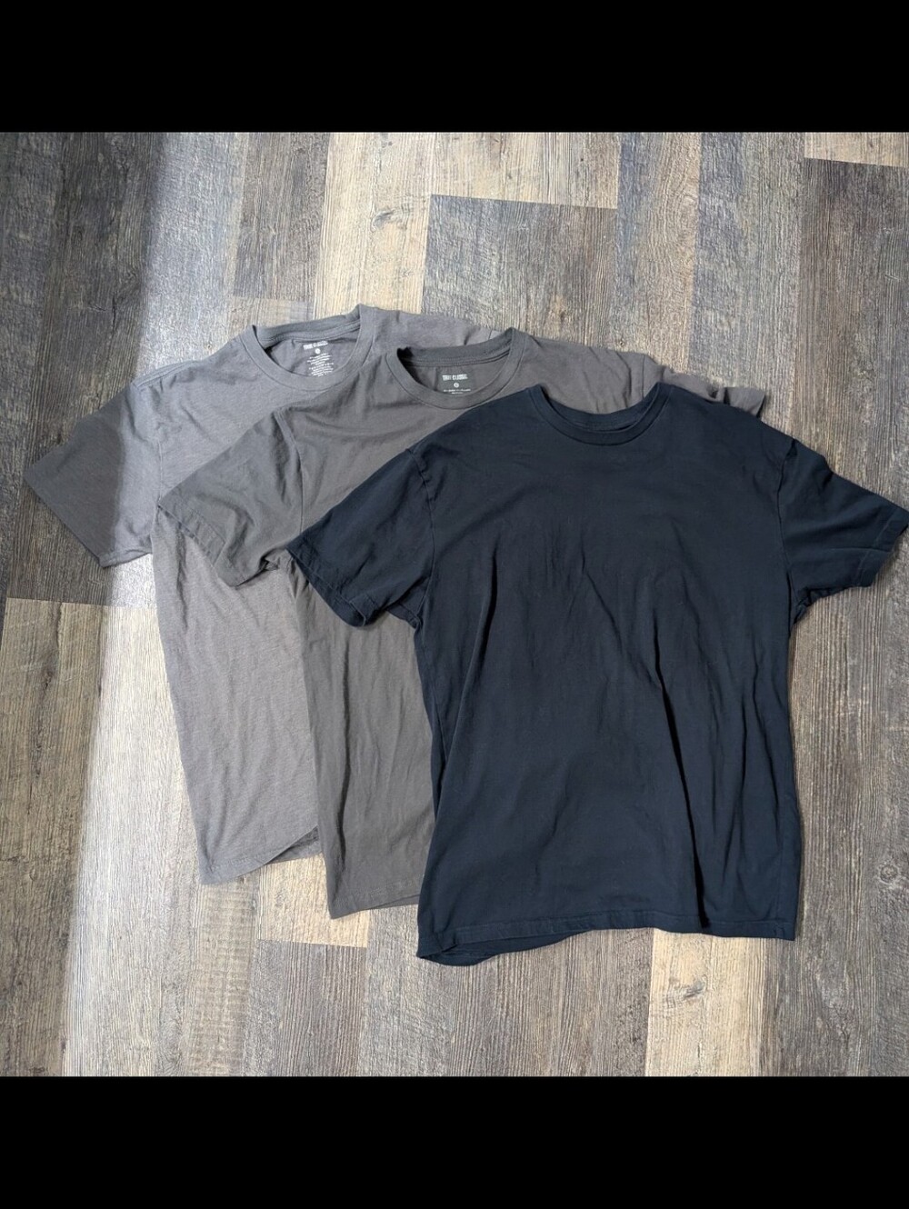 Bundle Of 3 True Classic T-shirts Mens Size Large